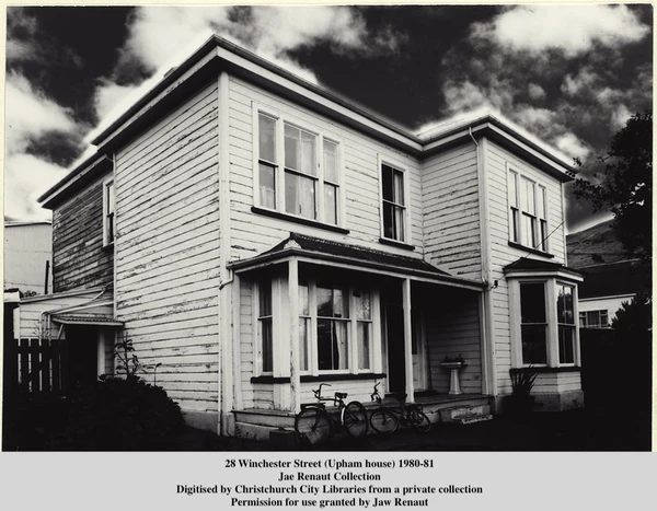 28 Winchester street otherwise known as Upham house in the 1980s by photographer Jae Renaut 