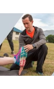 image of kevin hurl checking form during exercise session