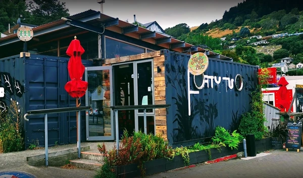 42 Restaurant & Bar
