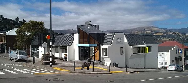 Lyttelton Public Library