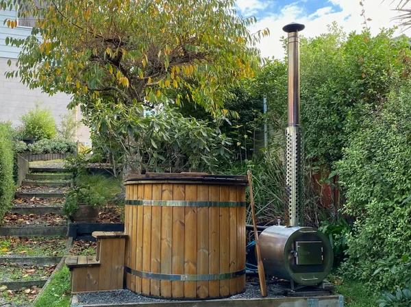 The Birdhouse - Diamond Harbour Hot Tub