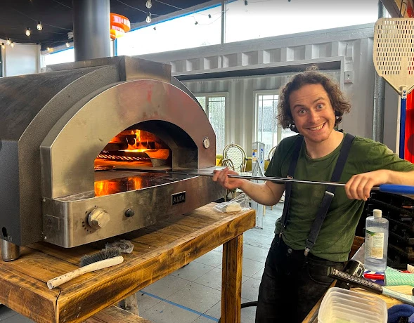 Bomba New venue Pizza Oven