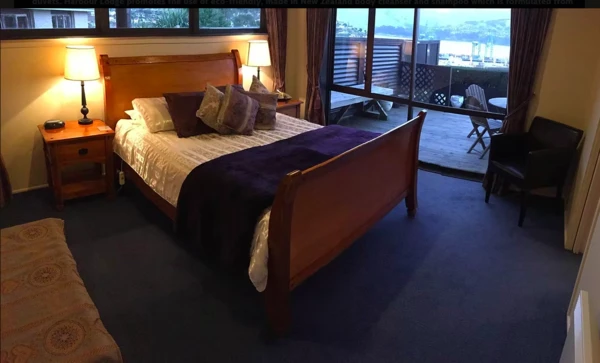 Harbour Lodge - Charteris Room - Internal