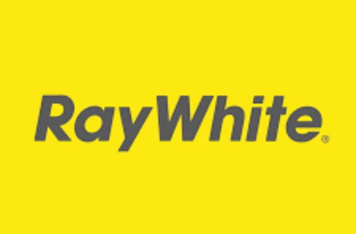 yellow square with Ray white written inside